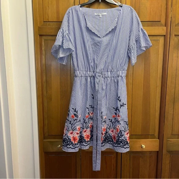 julia jordan floral embroidered dress Julia Jordan Embroidered Dress, US Size 24W